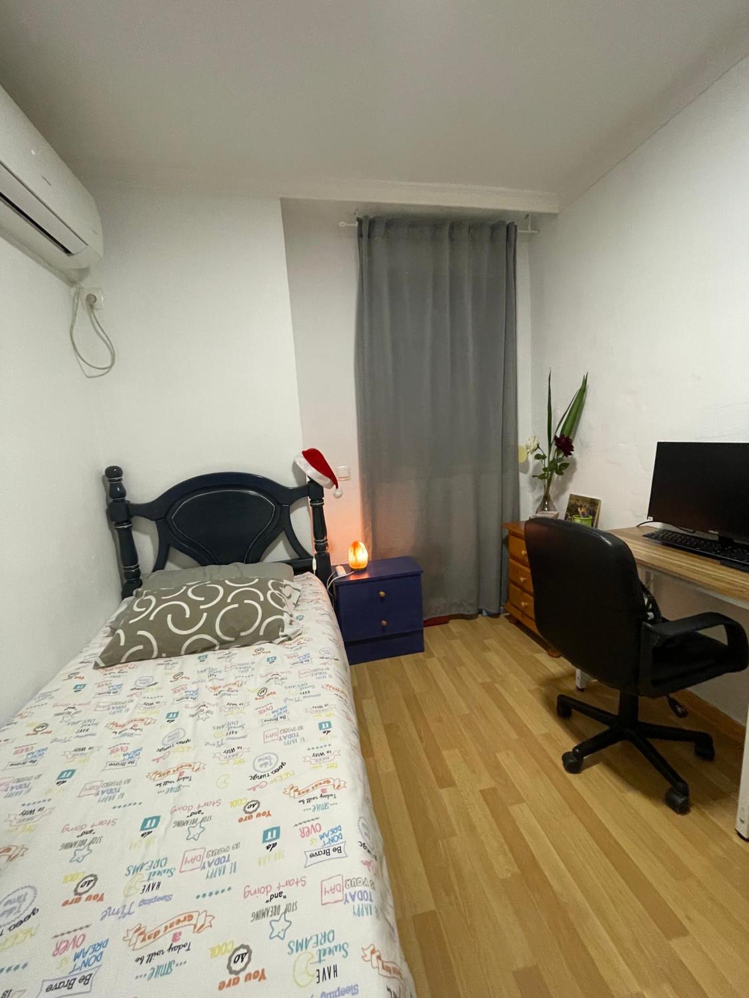 Homestay Tu Hogar En *